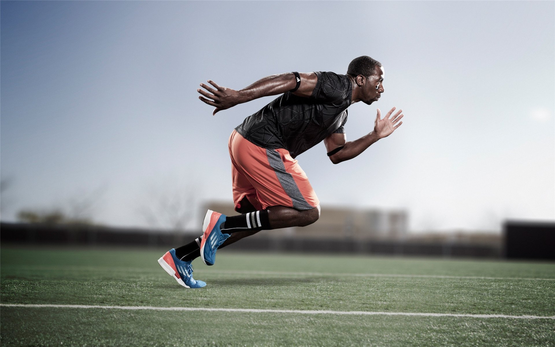 每一次拼尽全力都值得喝彩，每一次拼搏都是挑战自我