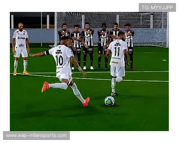 足球任意球高速穿人墙的秘密武器：突破极限的制胜利器